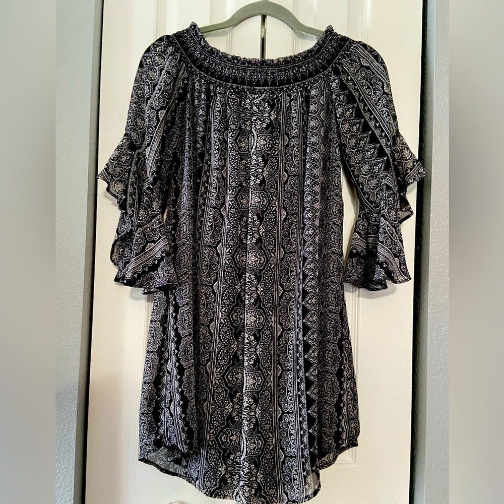 City Triangles women’s top